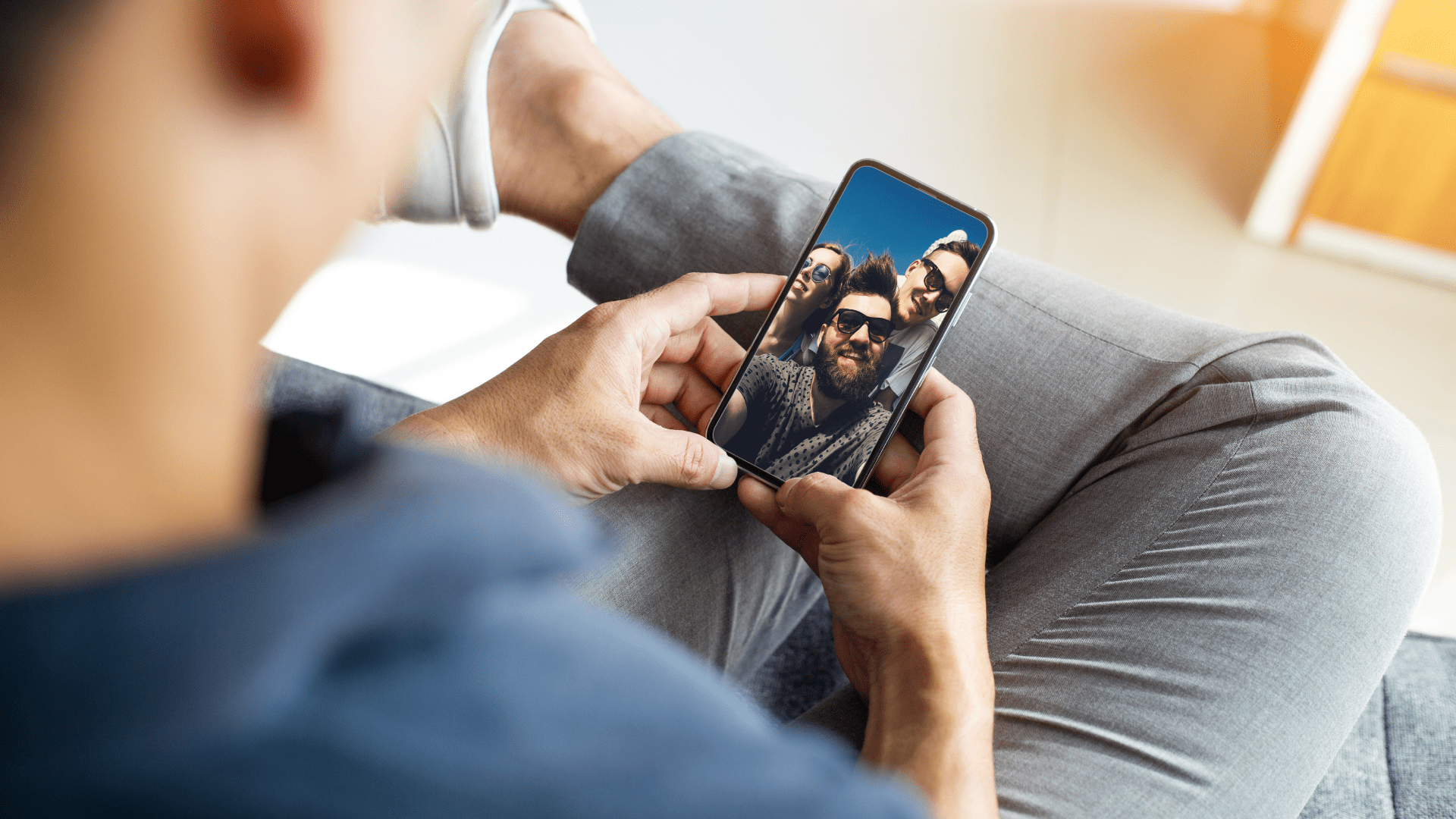 The Link Between FOMO & Anxiety